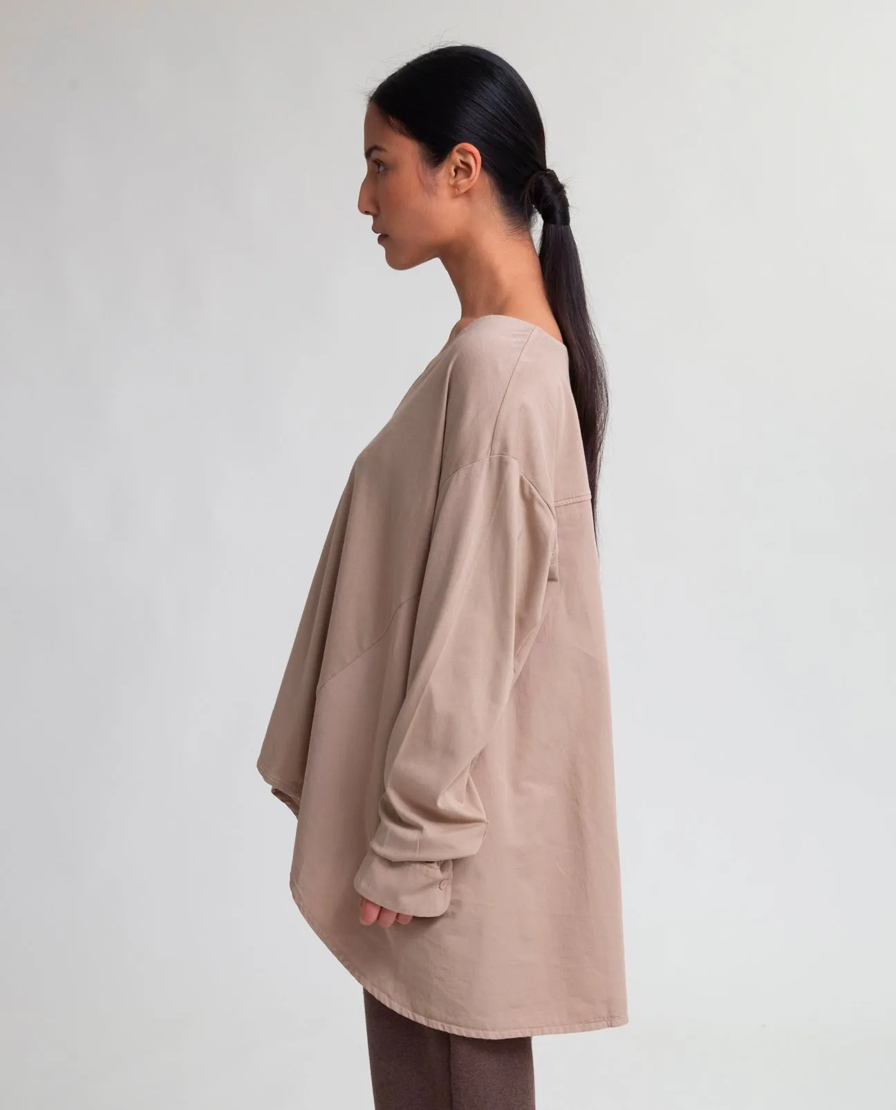 Aoife Organic Cotton Blouse in Light Taupe