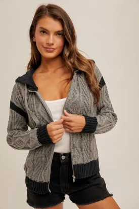 COLOR BLOCK CABLE KNIT HOODIE SWEATER - CHARCOAL